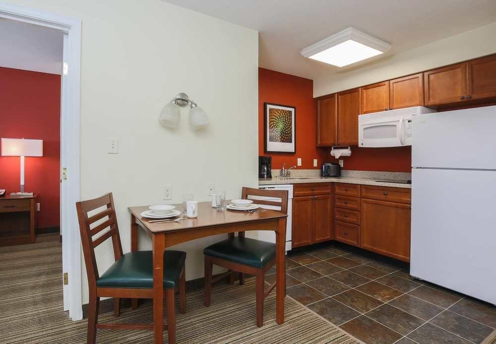 Residence Inn By Marriott Salinas Monterey Exterior photo